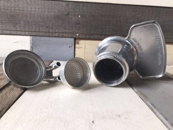 Mignon 2 cup moka pot OMG Italy 1960 round knob - Image 3