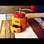 PeDe 546 Dienes 8 sided wood coffee grinder made in Holland ca. 1950