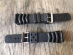 2x Seiko Z22 rubber straps and compass 2000 Japan - Image 5