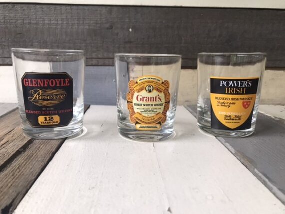 3 Whisky glasses Power's Grant's Glenfoyle 1980 France - Image 2