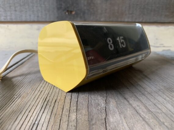 Copal 222 green flip alarm clock 24 hour 1970 Japan - Image 4