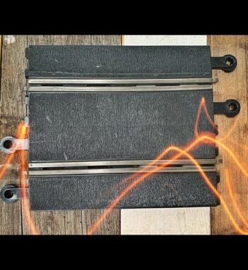 Scalextric Tri-ang CPT/59 track piece 1:32 short straight slot car 1970 England