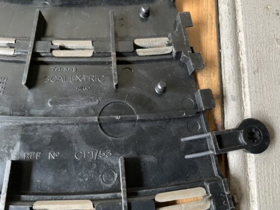 Scalextric Tri-ang CPT/53 race track piece 1:32 outer curve slot car 1970 England - Image 3