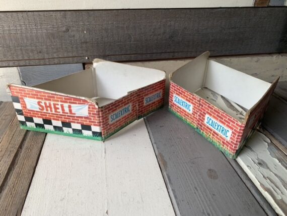 Scalextric Tri-ang track piece 1:32 bridge support slot car 1970 England