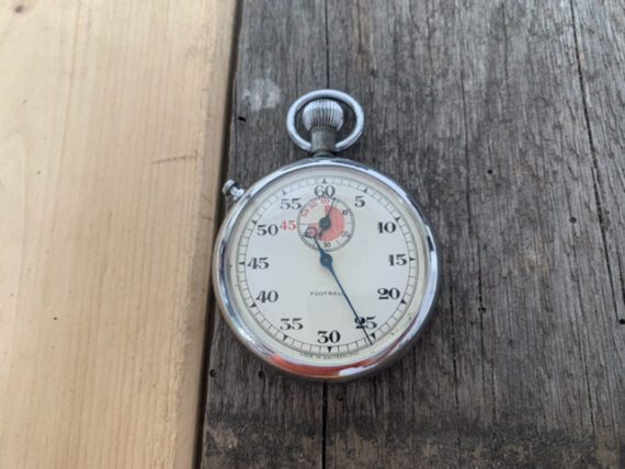 Football stopwatch BFG 795 metal mechanical 1960 Swiss - Image 5