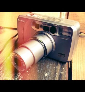 Samsung Fino 105SE compact camera 35mm 2000