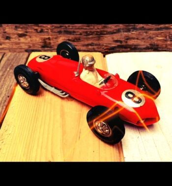 Carrera 132 Universal 40401 Ferrari Tipo 156 slot car