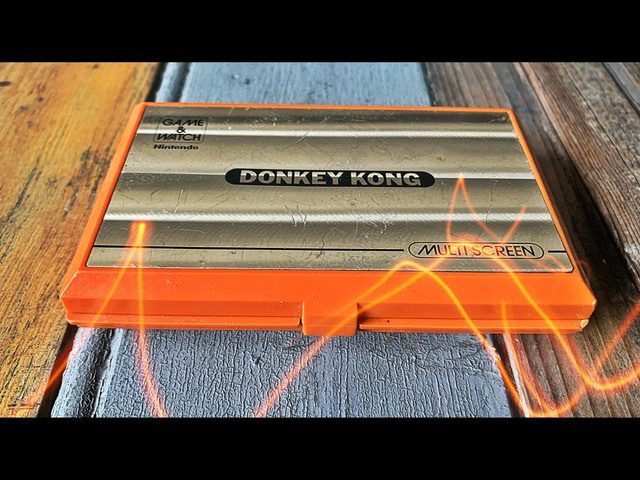 Donkey Kong DK-52 Nintendo Game & Watch multi screen 1982 Donkey Kong DK-52 Nintendo Game & Watch multi screen 1982