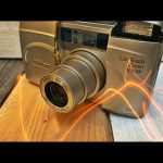 Nikon lite touch zoom 100W AF camera 35mm 2000