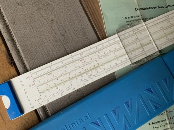 JE 650 WN slide rule case Germany 1970 Holland - Image 6