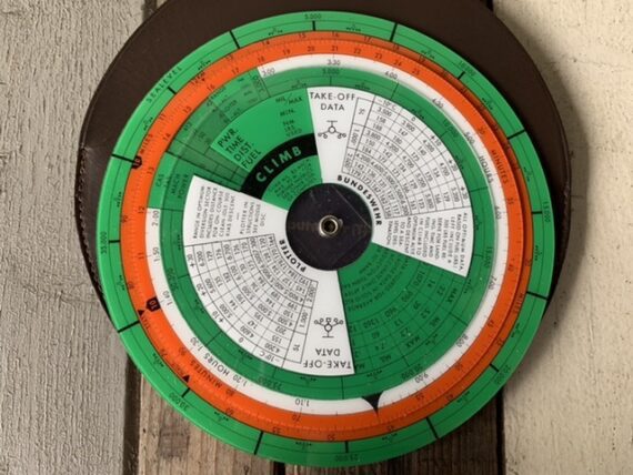 IWA 15106 flight computer circular slide rule TF 104 made ca. 1965 in Germany