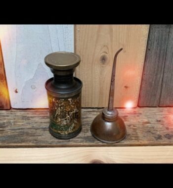 miniature Oil squirt cans 2x typewriter 1940 France