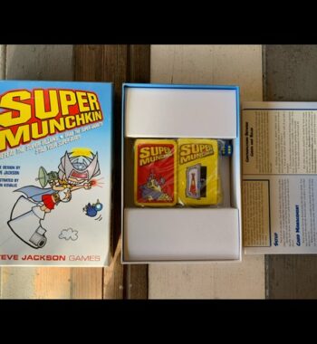 Super Munchkin cult card game Jackson 2010 USA