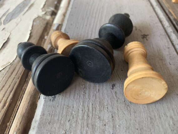 Chess set Staunton type K70 wood in box 1950 Netherlands - Image 4