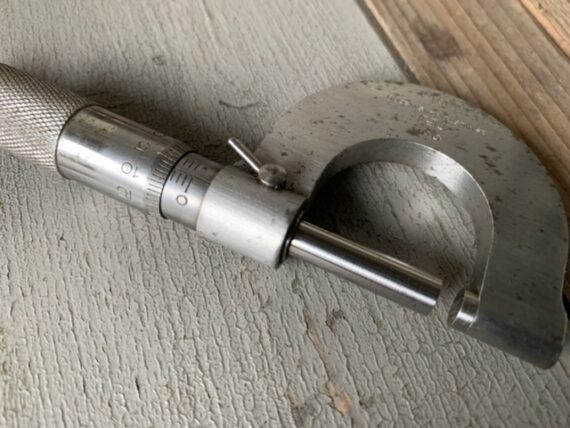 CEJ steel micro-meter in wooden case 1950 Sweden - Image 2