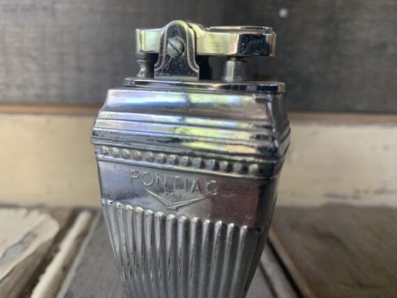 Pontiac watches chrome table lighter 1950 Belgium