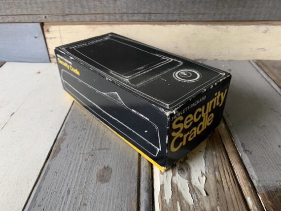 Hewlett Packard security cradle to HP 21 22 25 25C 27 29C Calculator 1970 USA - Image 6