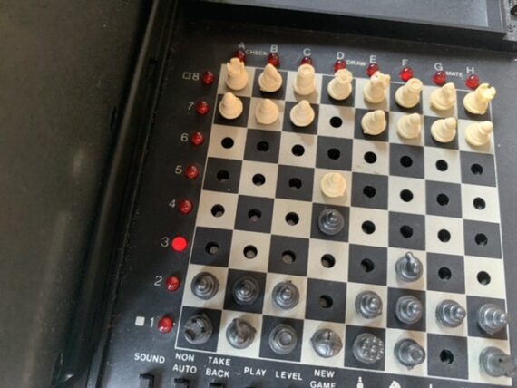 Kasparov pocket chess computer electronic SciSys 1986 in box - Image 6