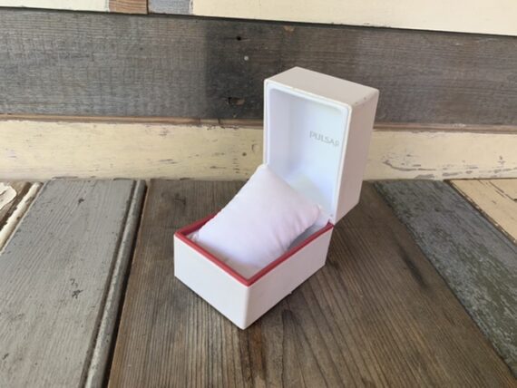 Pulsar mens dress LED watch box 1980 Japan - Image 5