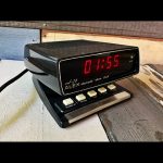 Alex cel-78 red LED space age design quartz alarm clock 1970