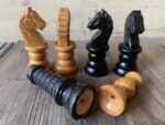 Chess set tournament size wood in box 1960 Belgium