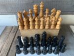 Chess set tournament size wood in box 1960 Belgium