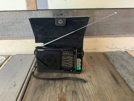 Sony ICR-4800 world receiver 6 bands stereo 1980 Japan - Image 8