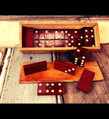 Double 6 Domino bakelite set handmade in box 1950 Holland