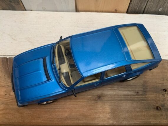 Polistil Rover 3500 metal  model S728 scale 1:25 1980 Italy - Image 5