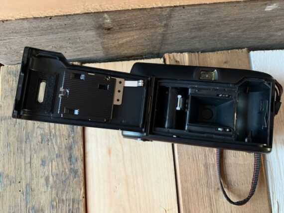 Nikon AF 200 camera in bag 35mm 1990 Japan - Image 2