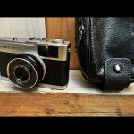 Olympus Trip 35 red flag camera 1970 Japan