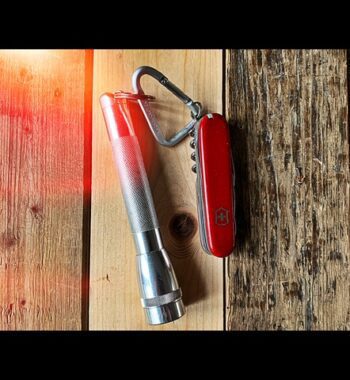 Victorinox mountaineer Maglite mini combo 1990 Switzerland USA
