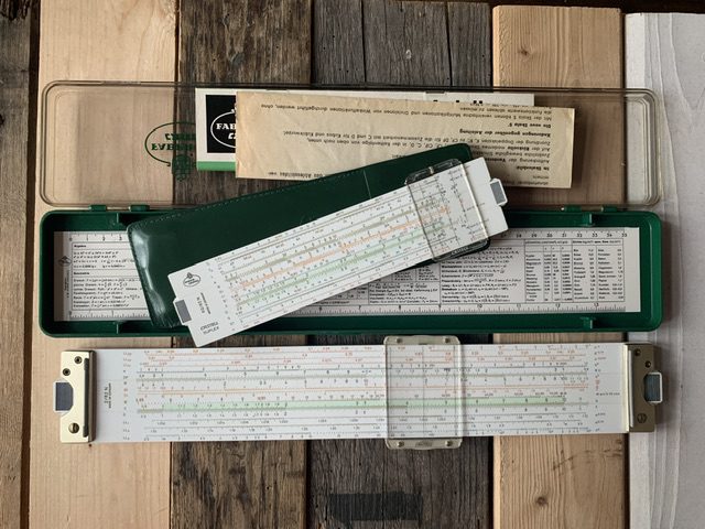 Faber Castell 2x Duplex 2/82N and 62/82N slide rule in case 1970 Germany