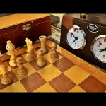 Set of chess pieces clock board Homas 1960 Netherlands