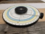 Loga Topo 6400A circular Surveyor slide rule in case 1950 Switzerland - Image 4