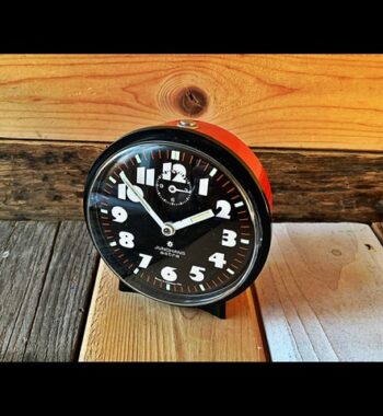 Junghans Astra red alarm clock 1970 Germany