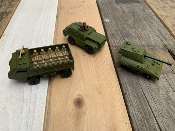 Matchbox military 3x superfast rolamatics cars 1970 England