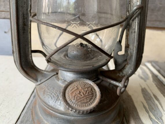 Kwang Hwa 245 hurricane oil lantern kerosine 1960 China - Image 2