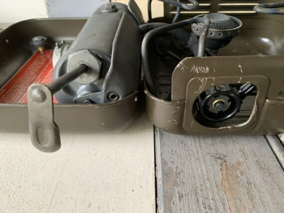 Enders 9061 Army military stove in case 1966 Germany