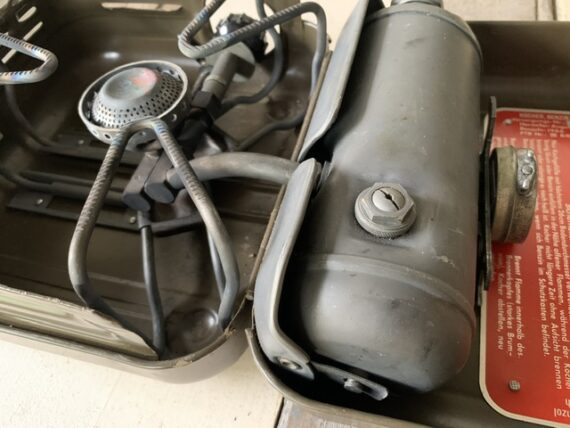 Enders 9061 Army military stove in case 1966 Germany - Image 3