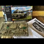 Revell 03183 Challenger 1 Tank model kit 2011 Germany