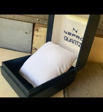 Nepro Quartz mens large watch box 1970 Switzerland