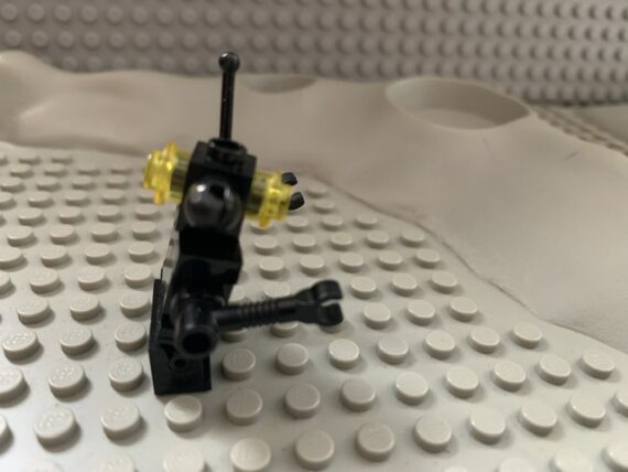 2000 items - Lego classic space robot from set 6931 minifigure 1985 Denmark - Image 9