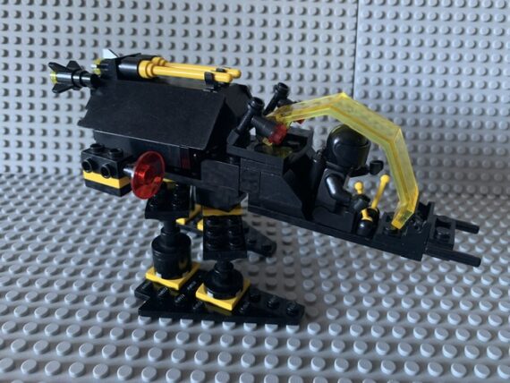 Lego 6876 Blacktron Alienator with instructions space toy 1988 Denmark - Image 4