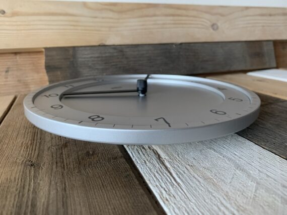 Braun 4861 ABW31 silver quartz clock Millennium edition 2000 Germany - Image 6