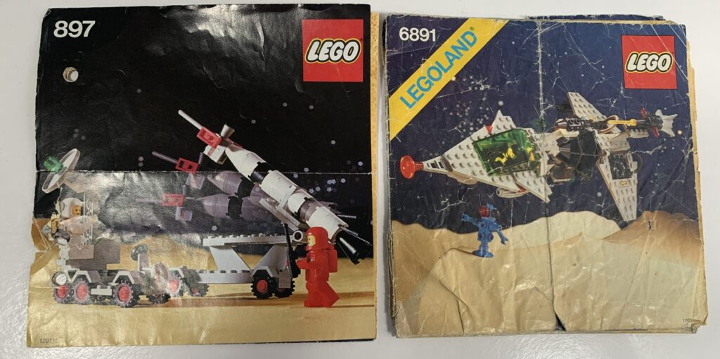 Vintage Lego Classic Space condition of the manual instructions sheet