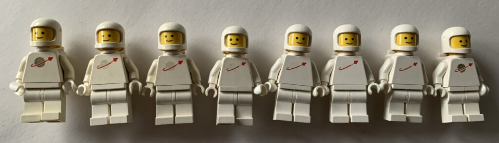 Lego white classic spaceman line up. Bad to good.