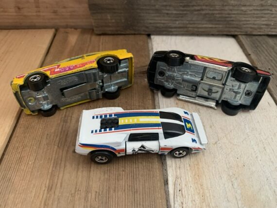 Hot wheels 3x Crack-Ups Flip Outs cars 1980 Hong Kong - Image 3