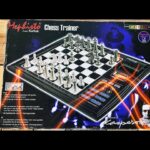 Mephisto Chess trainer computer electronic Saitek 2000 in box