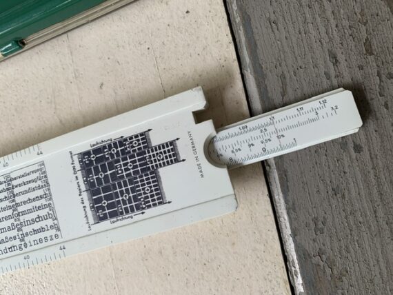 Faber Castell 111/66 Demegraph sys Schirmer printing slide rule case 1968 Germany - Image 9